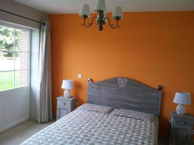 Bed and breakfast Le parc de Crécy Extérieur photo